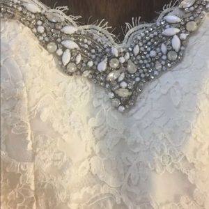 Gorgeous Hayley Paige Wedding Dress. Size 10.